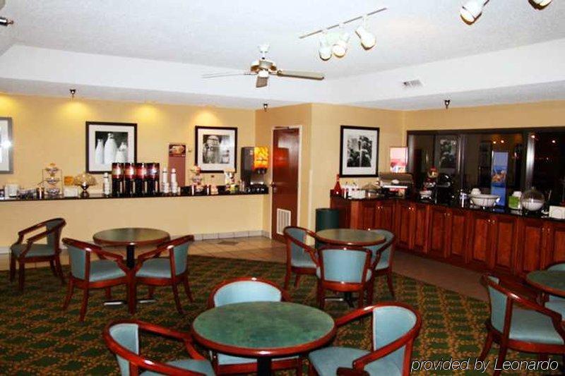 Country Inn & Suites By Radisson, Sandusky South, Oh Milan Restoran gambar